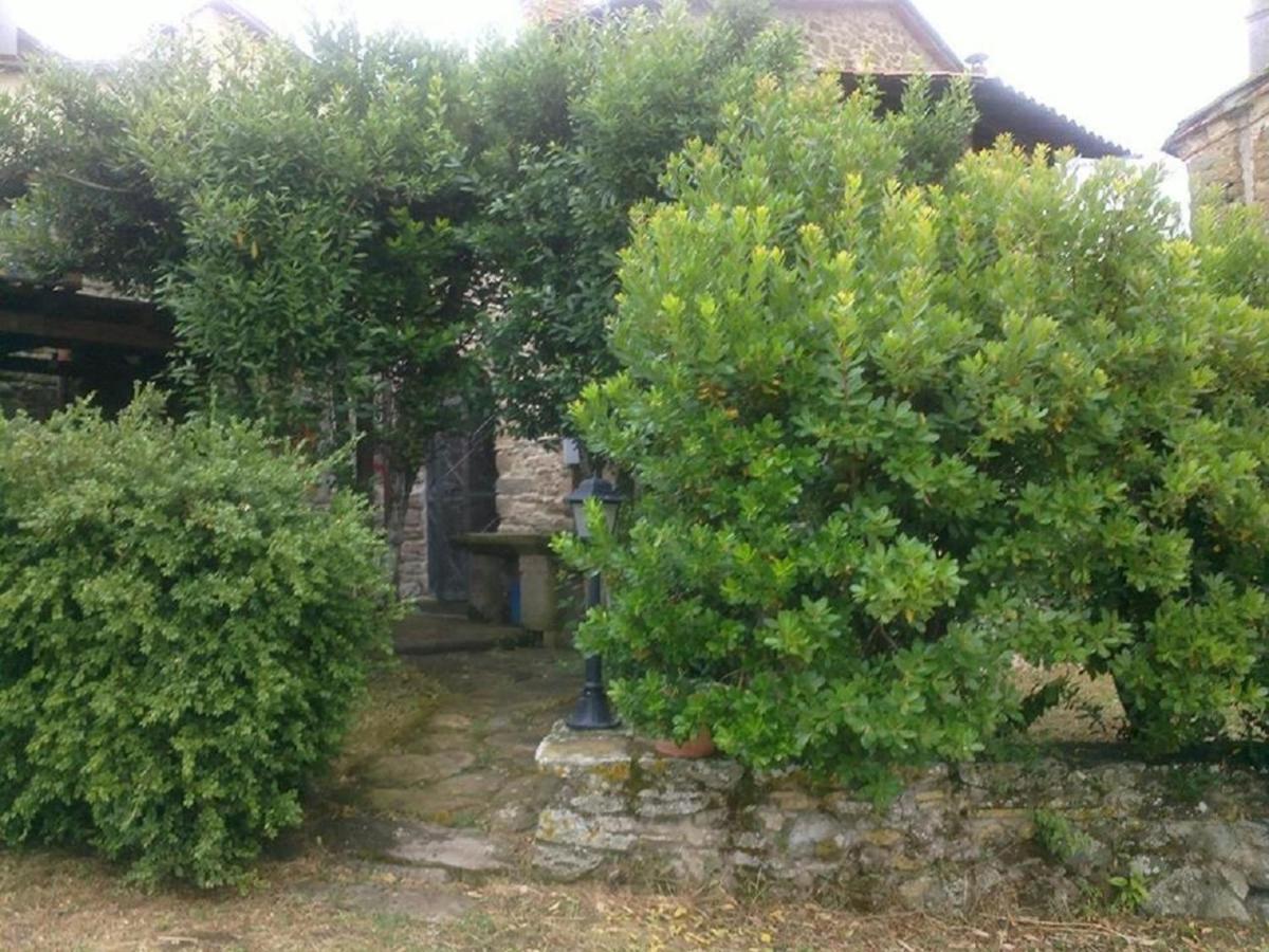 La Cuccia - La Villa-San Pacrazio Ambra Exterior foto